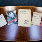 Nacionalinei bibliotekai padovanoti XX a. pirmojoje pusėje Kinijoje, Šanchajaus provincijoje, rusų bendruomenės leisti spaudiniai